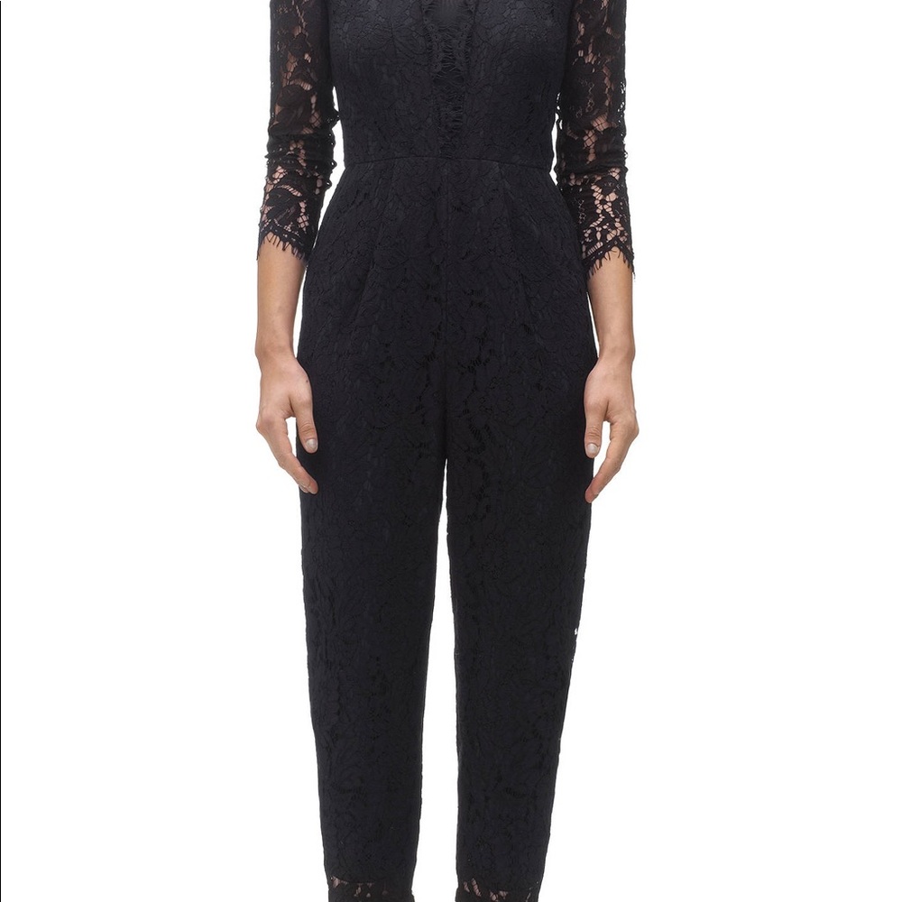 Gorgeous Whistles jumpsuit size 6 - Picture 5 of 6